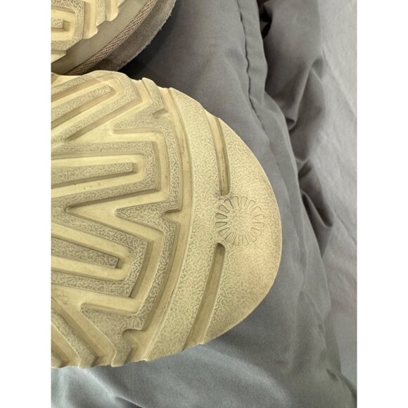 UGG Beige Goldenrod Suede Slip-On Adjustable Strap Clog Womens Shoes Size 7 - Picture 14 of 15